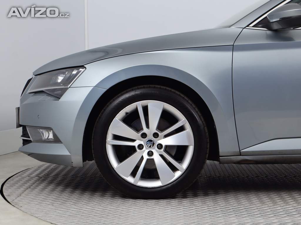 Foto inzerátu Skoda Superb 2.0 TDI 4x4