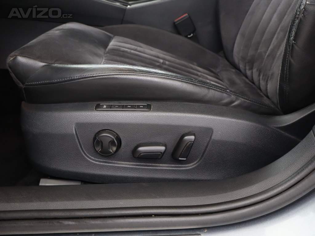 Foto inzerátu Skoda Superb 2.0 TDI 4x4