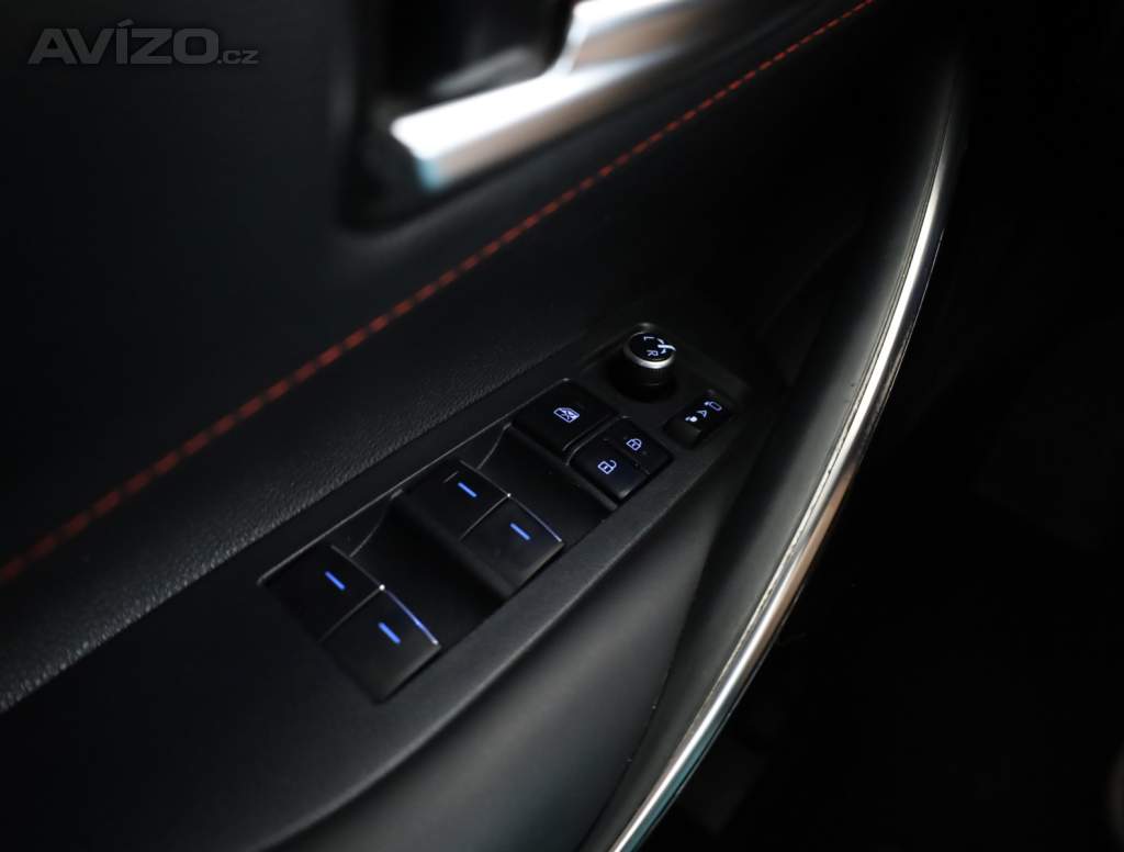 Foto inzerátu Toyota Corolla 2.0 Hybrid