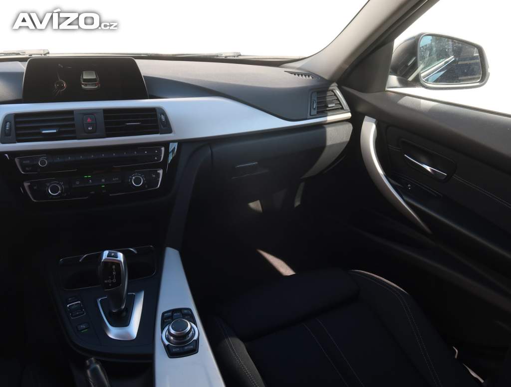Foto inzerátu BMW 3 320 d xDrive