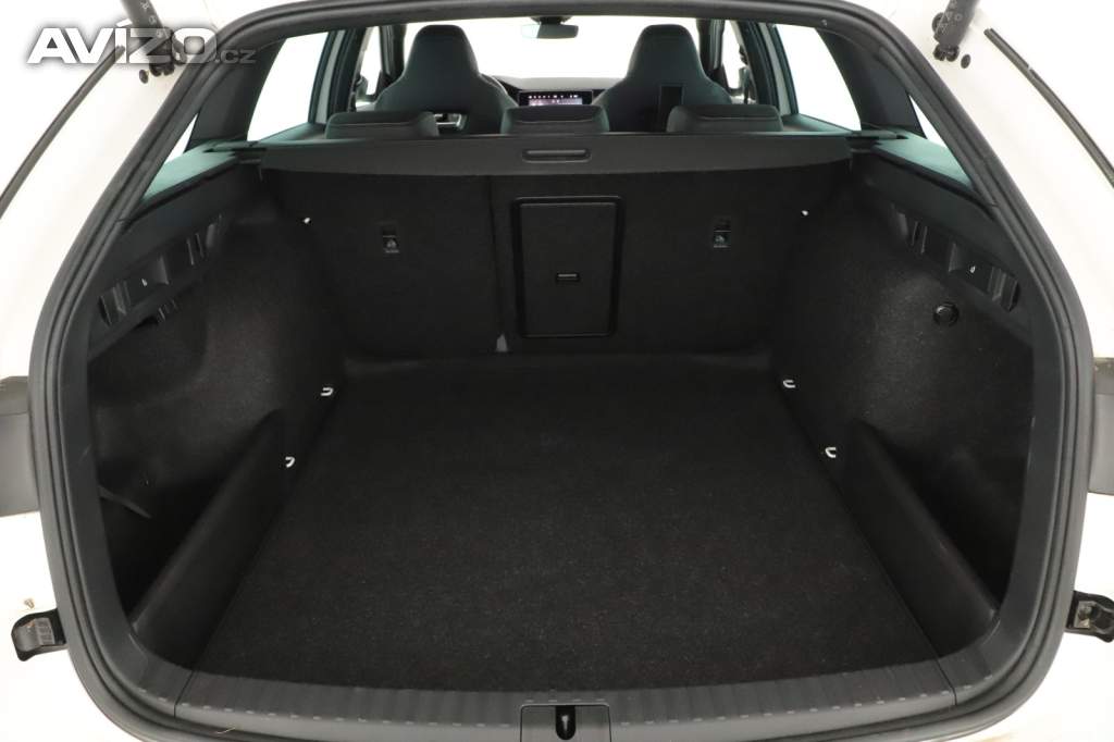 Foto inzerátu Skoda Octavia 1.5 eTSI mHEV