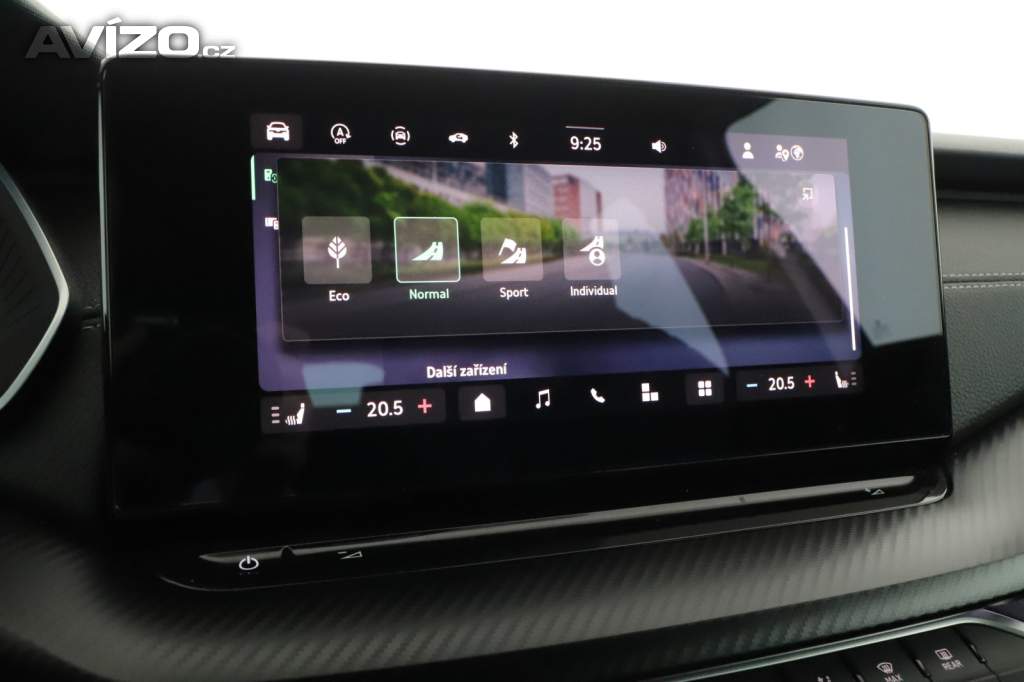Foto inzerátu Skoda Octavia 1.5 eTSI mHEV
