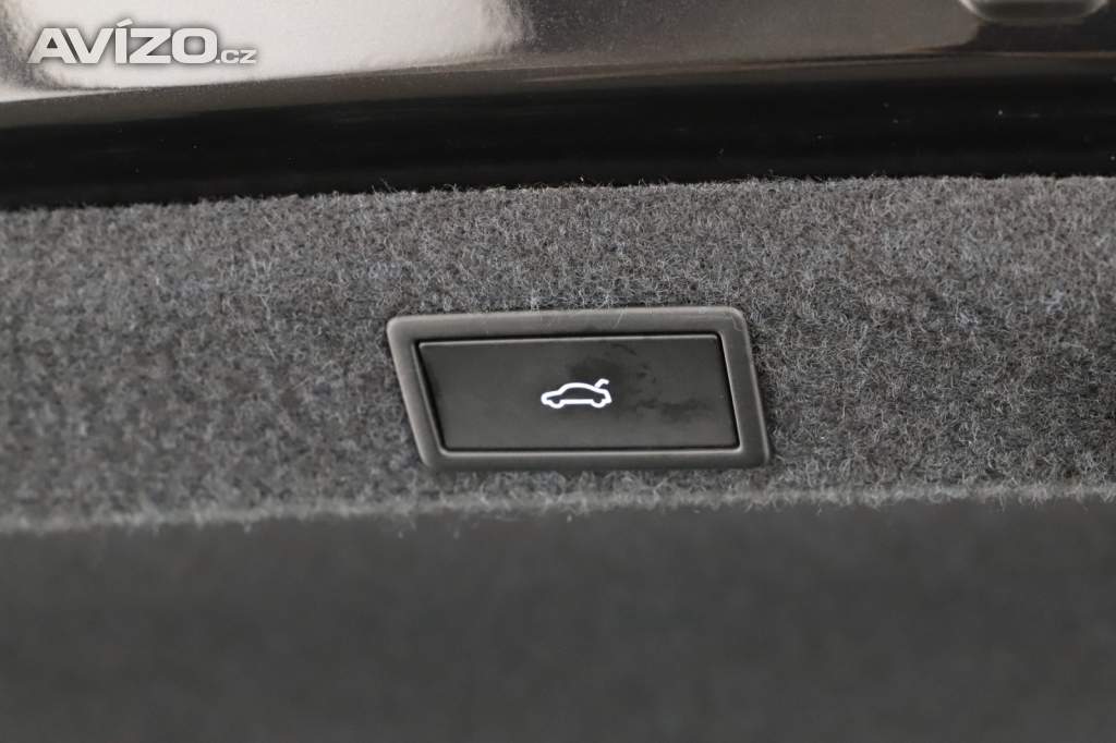 Foto inzerátu Skoda Octavia 1.5 eTSI mHEV