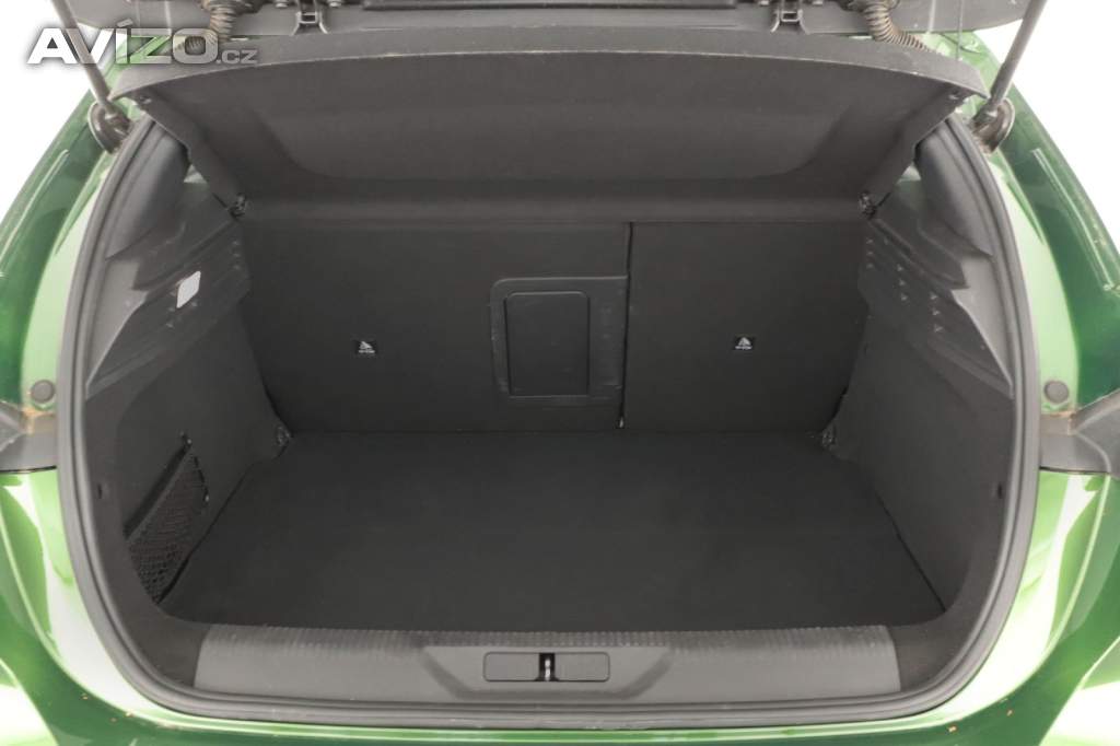 Foto inzerátu Peugeot 308 Hybrid 180