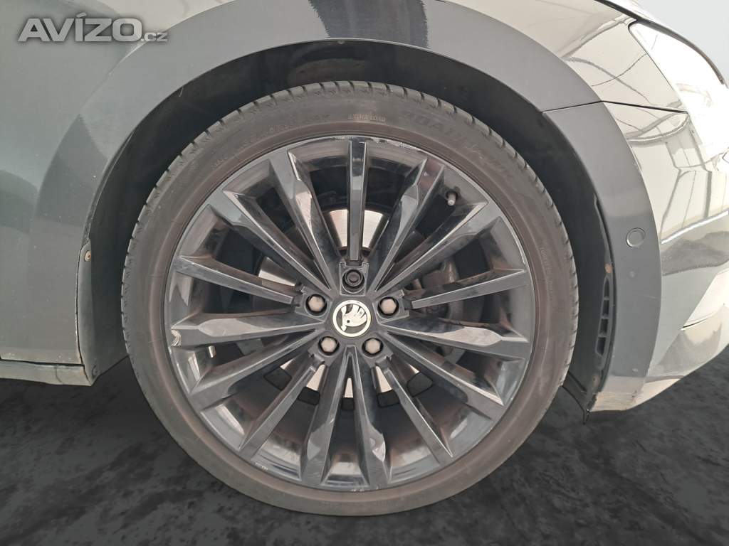 Foto inzerátu Skoda Superb 2.0 TDI 4x4