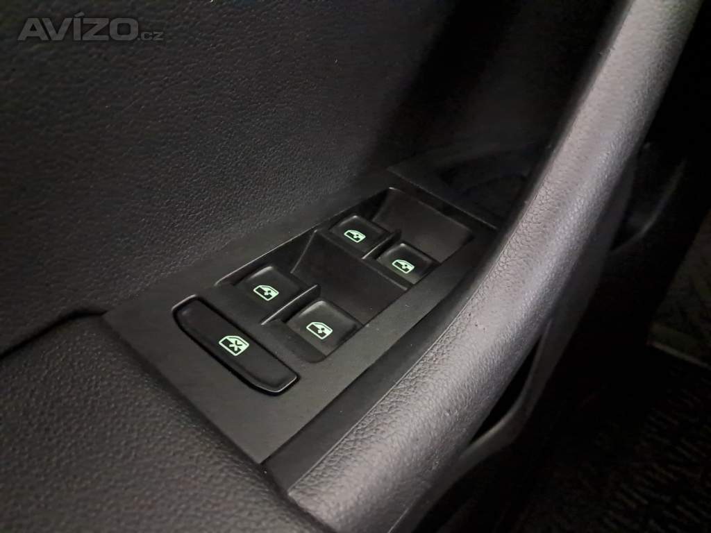 Foto inzerátu Skoda Octavia Scout 2.0 TDI