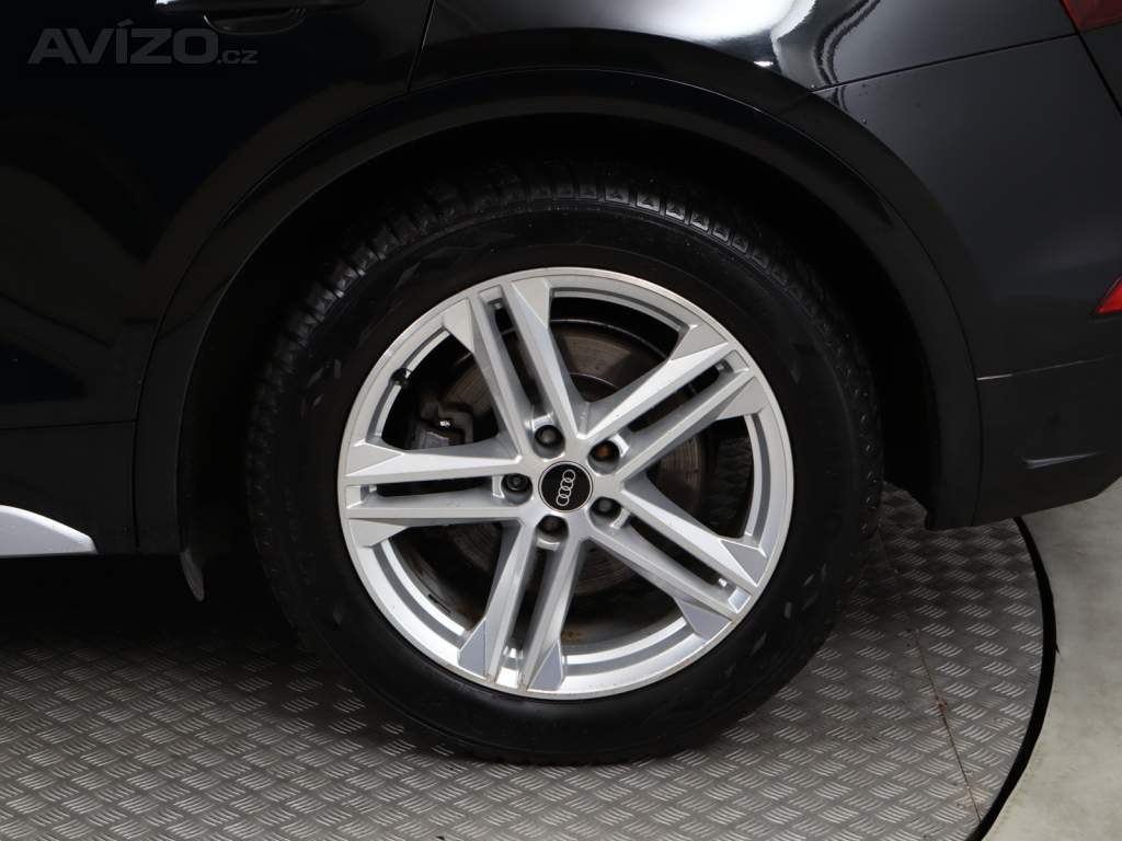 Foto inzerátu Audi Q5 40 TDI
