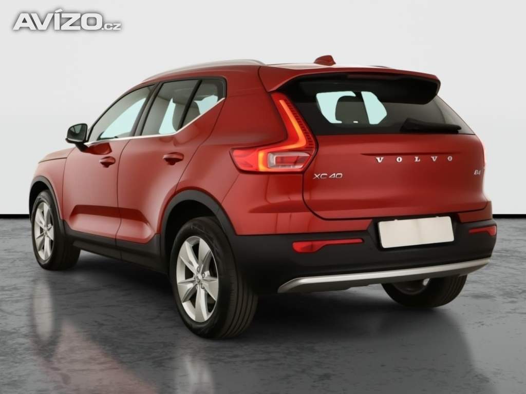 Foto inzerátu Volvo XC40 B4