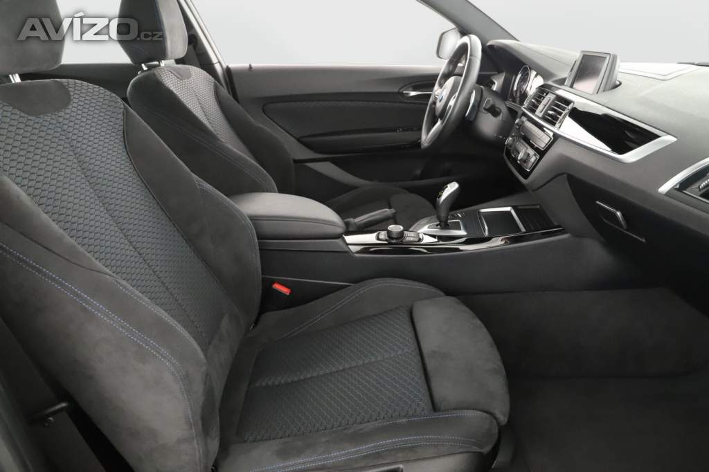 Foto inzerátu BMW 2 M240i xDrive