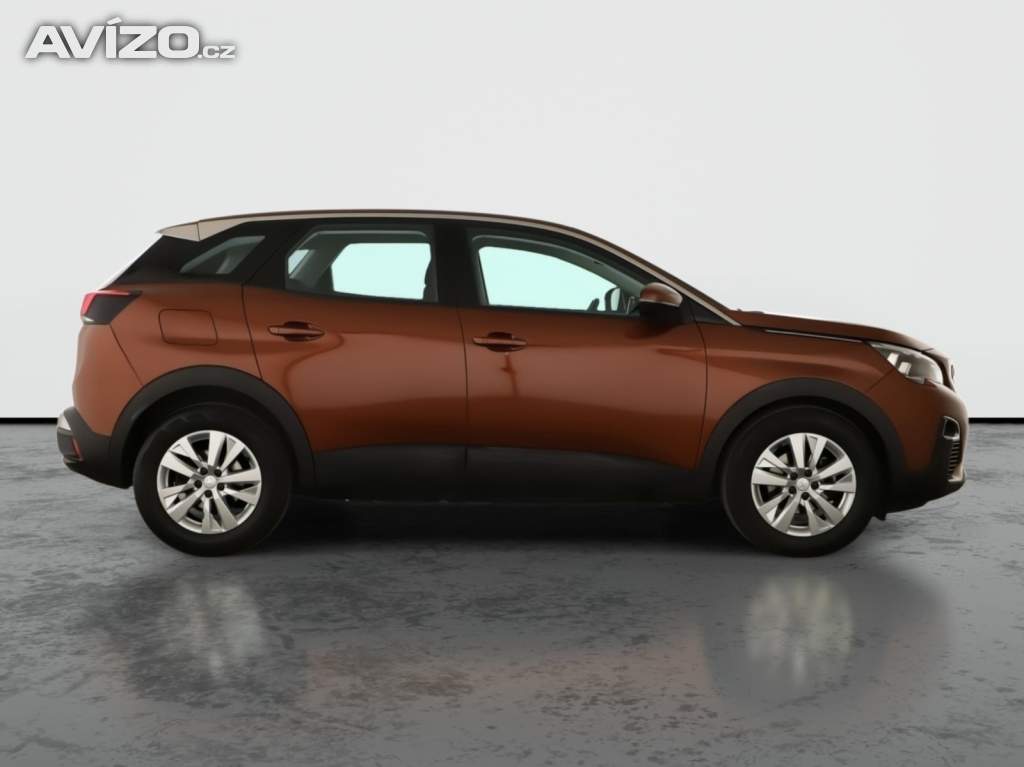 Foto inzerátu Peugeot 3008 1.2 PureTech
