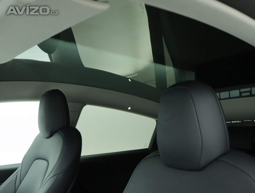 Foto inzerátu Tesla Model Y Long Range AWD 79kWh