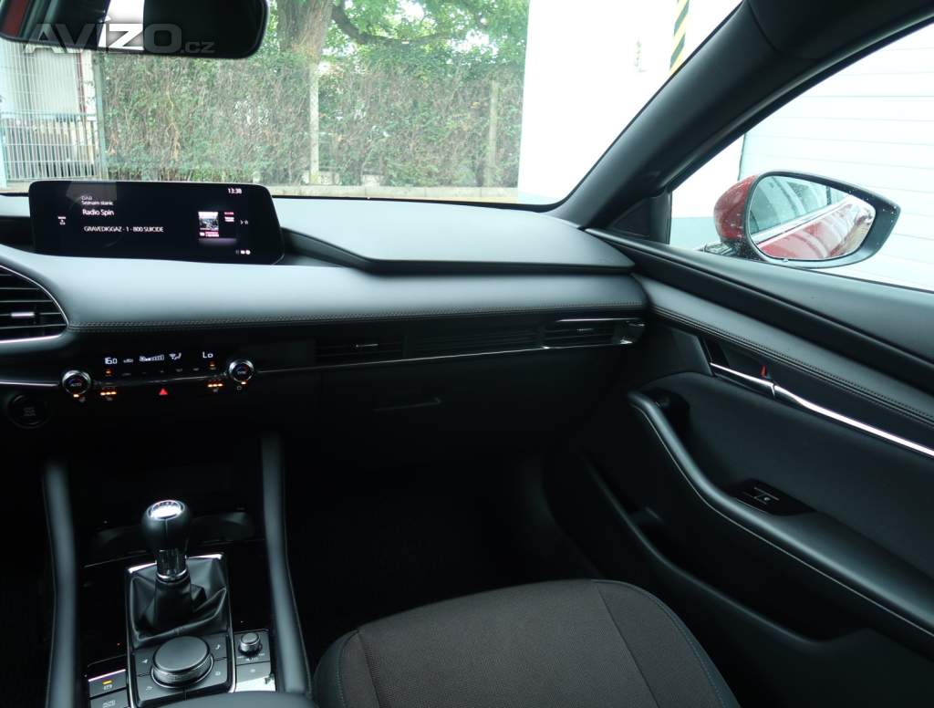 Foto inzerátu Mazda 3 e-Skyactiv G140