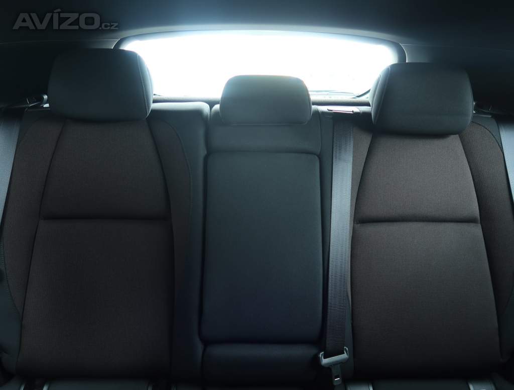 Foto inzerátu Mazda 3 e-Skyactiv G140