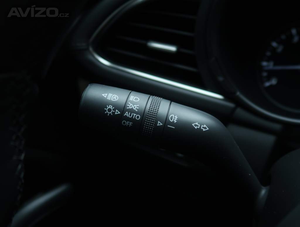 Foto inzerátu Mazda 3 e-Skyactiv G140
