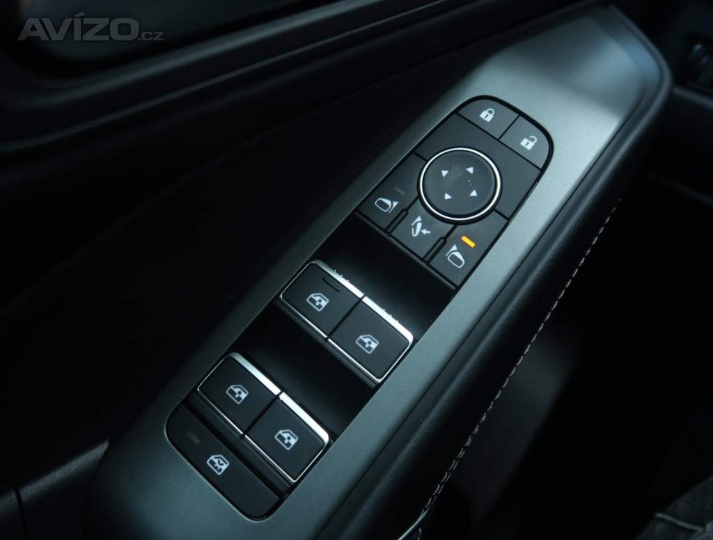 Foto inzerátu Nissan Qashqai 1.3 DIG-T MHEV