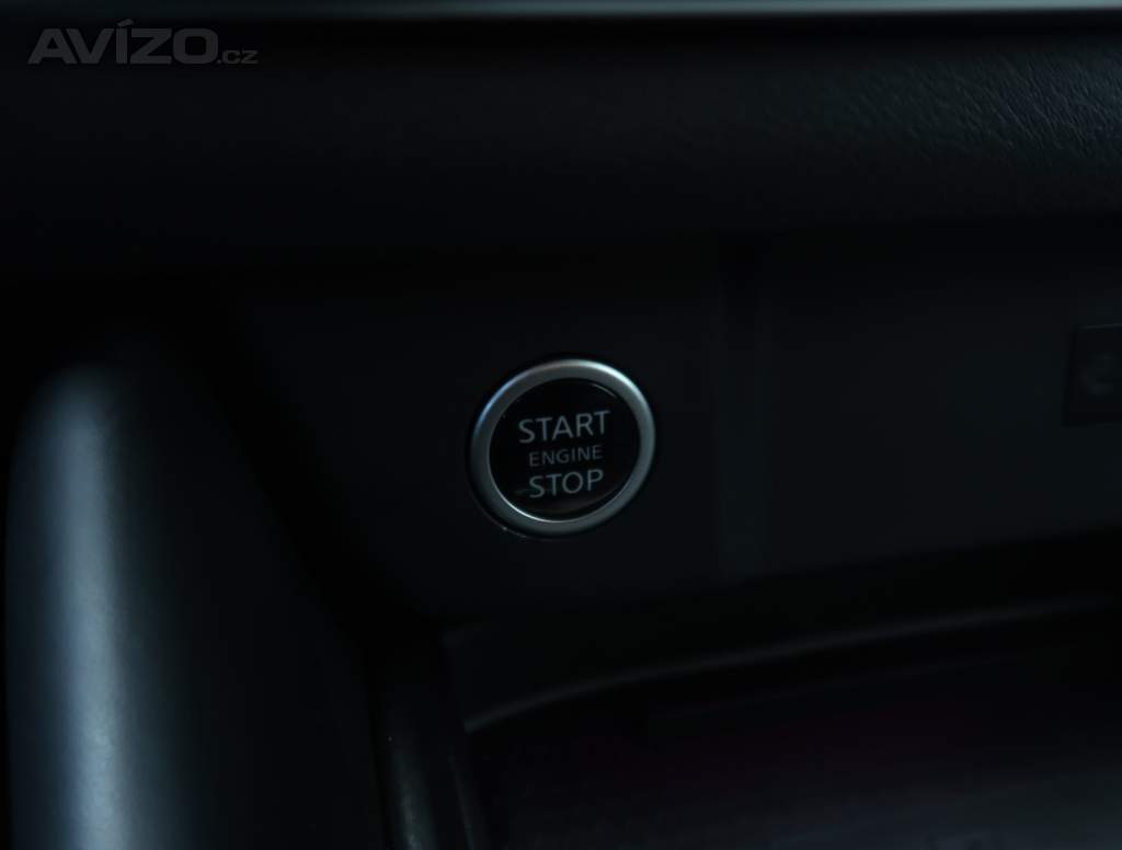 Foto inzerátu Nissan Qashqai 1.3 DIG-T MHEV