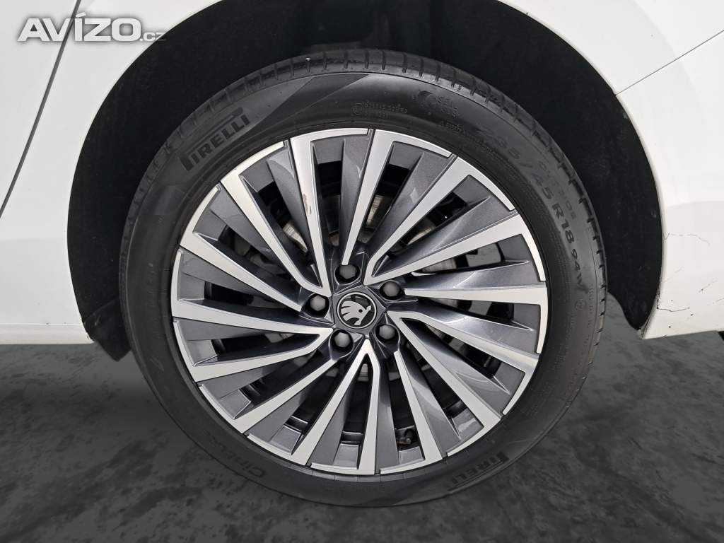 Foto inzerátu Skoda Superb 2.0 TSI