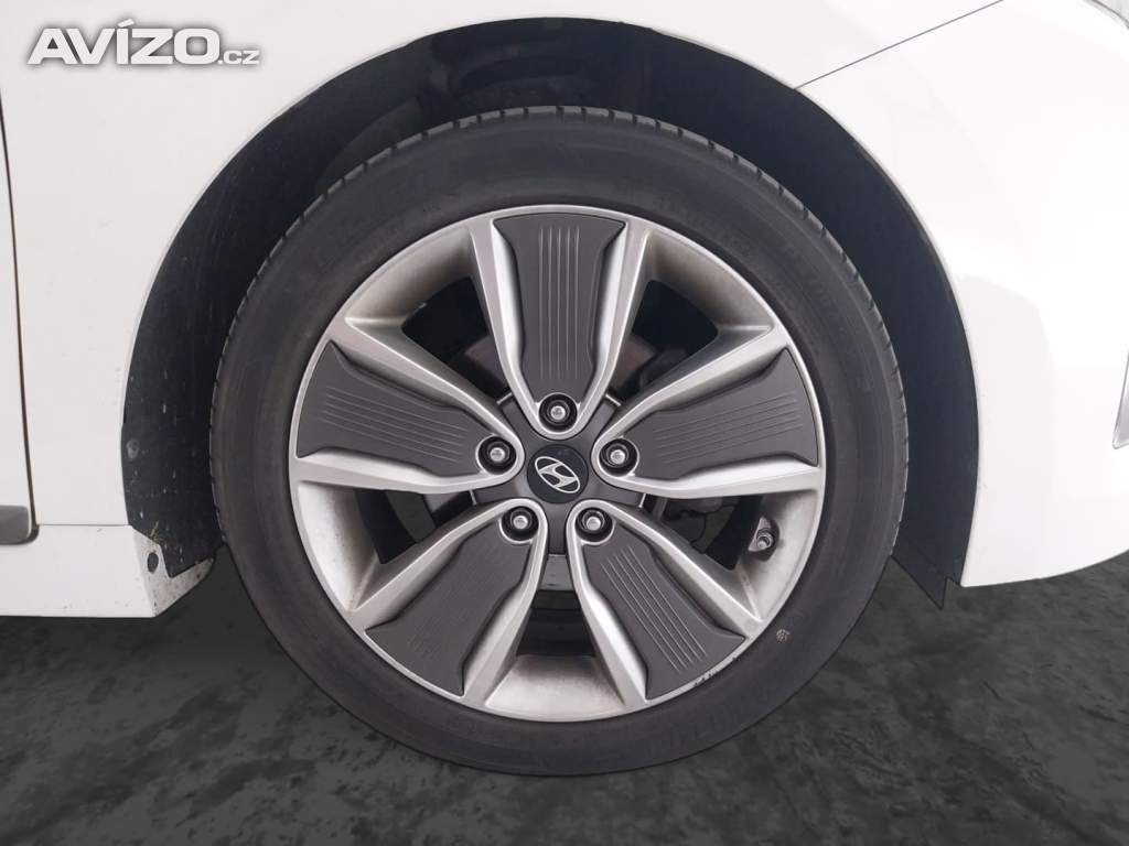 Foto inzerátu Hyundai Ioniq Hybrid