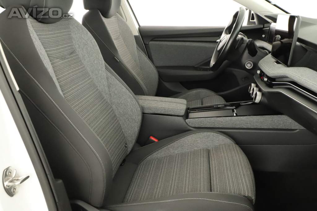 Foto inzerátu Skoda Superb 2.0 TDI