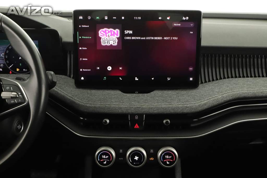 Foto inzerátu Skoda Superb 2.0 TDI