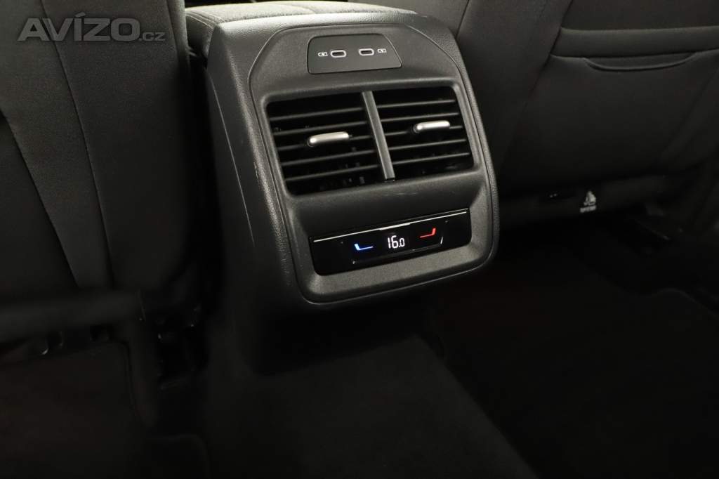 Foto inzerátu Skoda Superb 2.0 TDI
