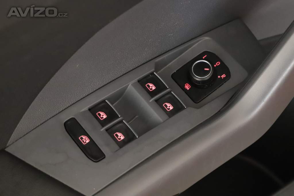 Foto inzerátu VW T-Cross 1.0 TSI