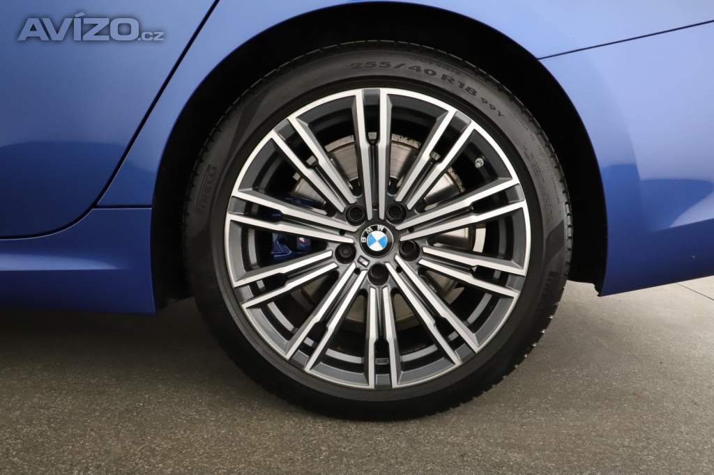 Foto inzerátu BMW 3 330 i xDrive