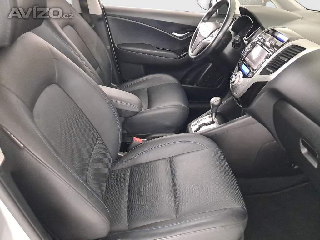 Foto inzerátu Hyundai ix20 1.6 CVVT