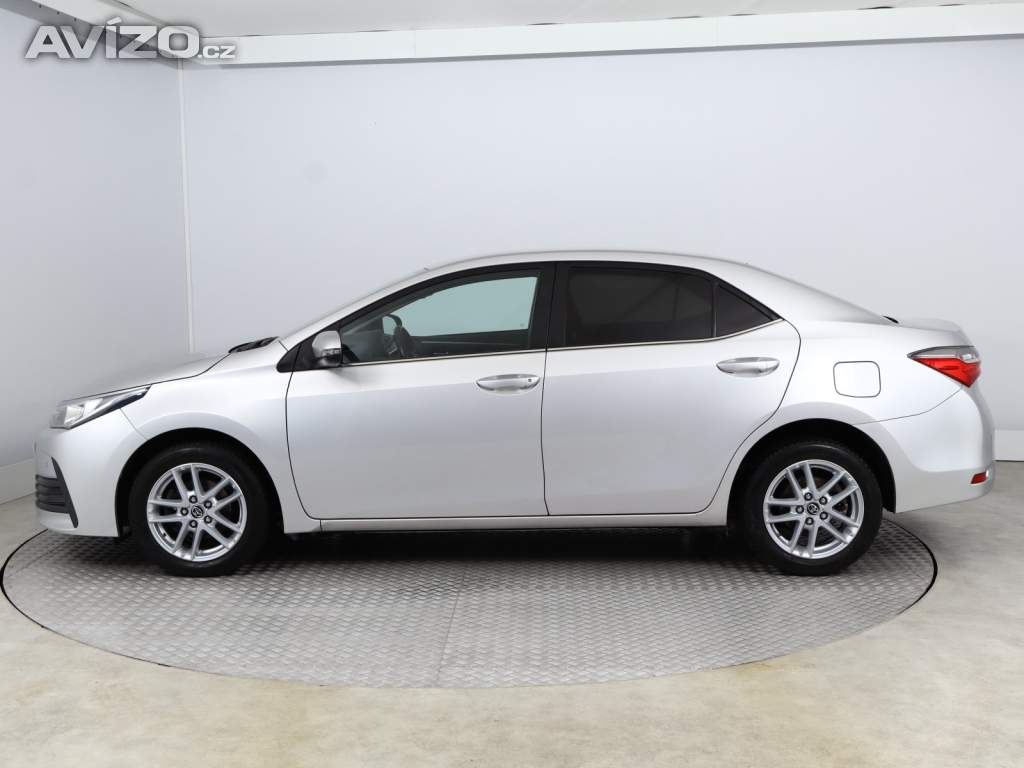 Foto inzerátu Toyota Corolla 1.6 Valvematic