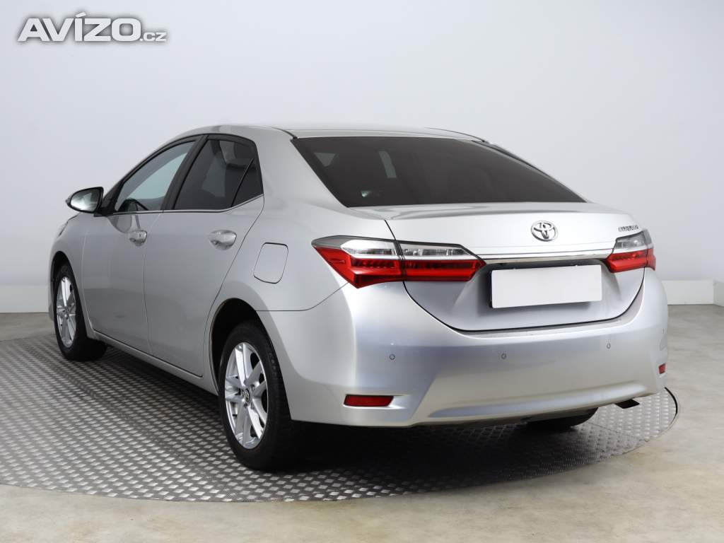 Foto inzerátu Toyota Corolla 1.6 Valvematic