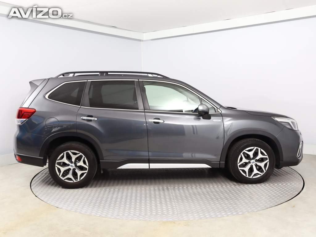 Foto inzerátu Subaru Forester 2.0 e-Boxer MHEV