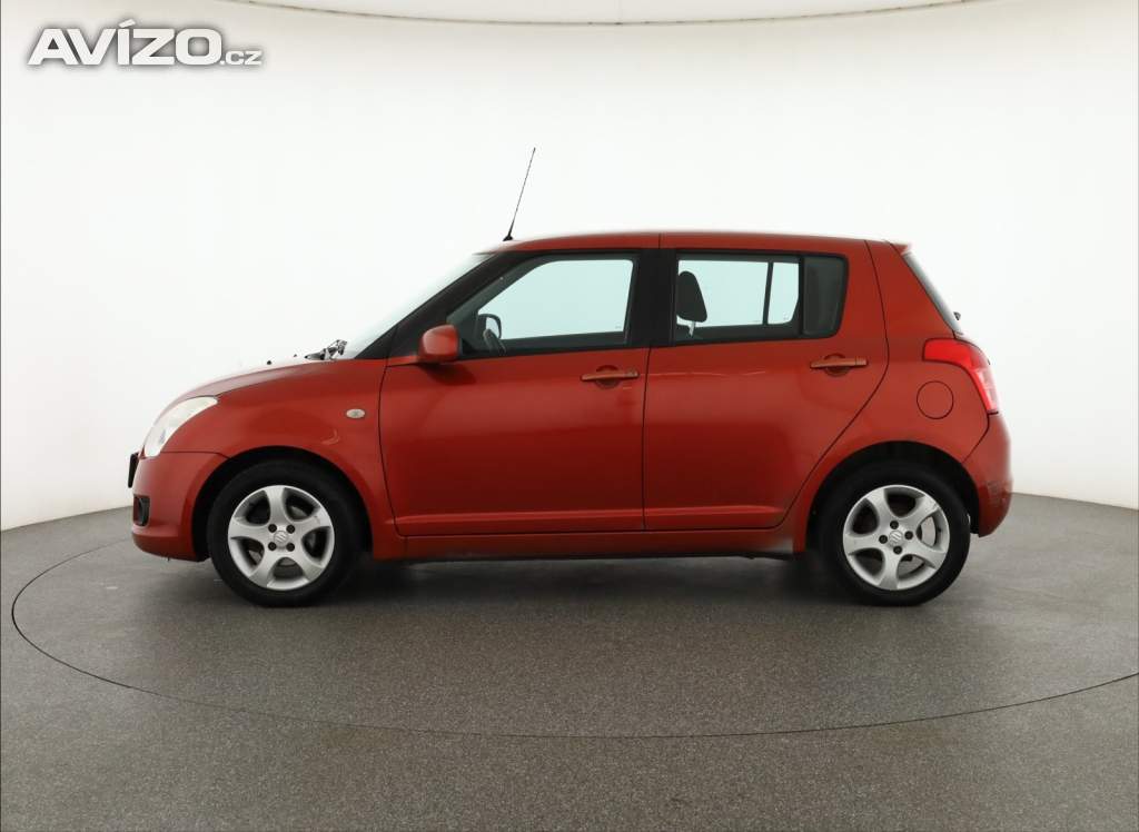 Foto inzerátu Suzuki Swift 1.3 i