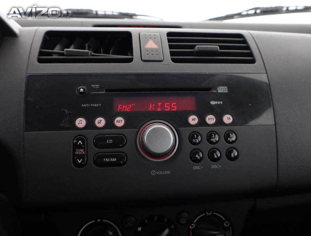 Foto inzerátu Suzuki Swift 1.3 i