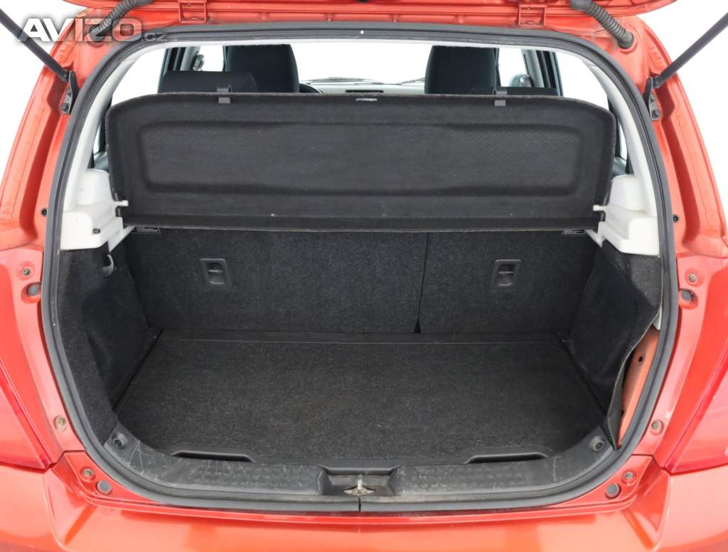 Foto inzerátu Suzuki Swift 1.3 i