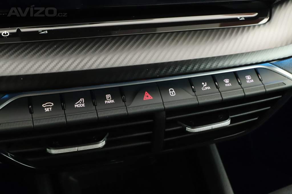 Foto inzerátu Skoda Octavia 1.5 eTSI mHEV