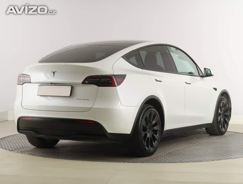 Foto inzerátu Tesla Model Y Long Range AWD 75kWh