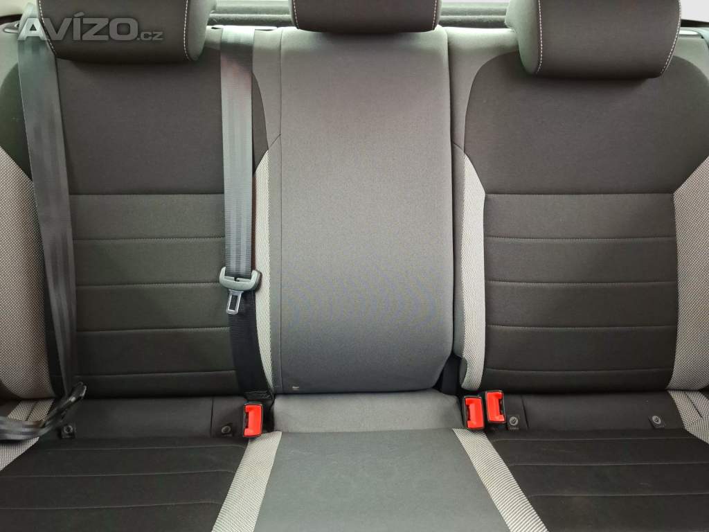 Foto inzerátu Skoda Rapid 1.0 TSI