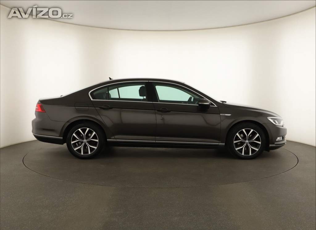 Foto inzerátu VW Passat 2.0 TDI