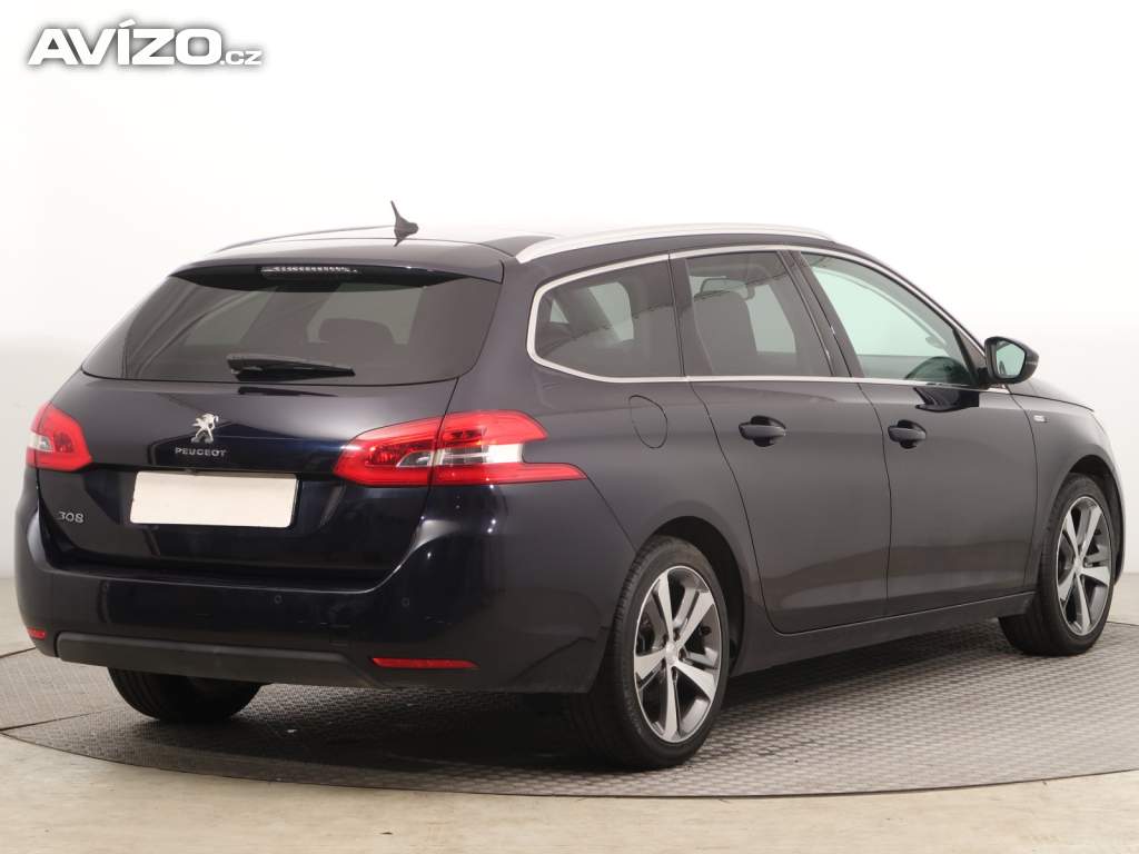 Foto inzerátu Peugeot 308 1.2 e-THP