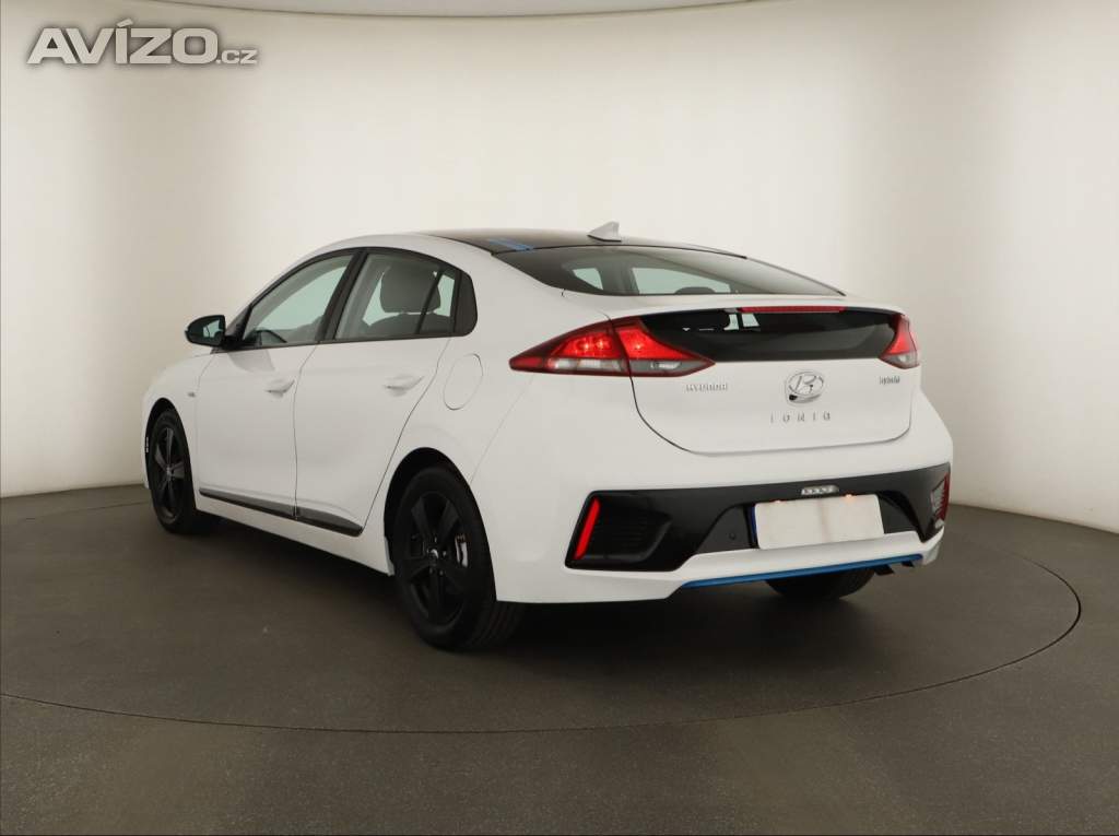 Foto inzerátu Hyundai Ioniq Hybrid