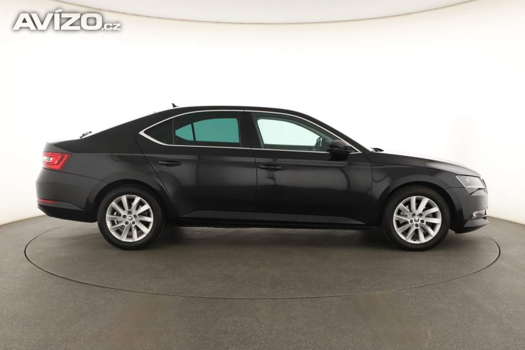 Foto inzerátu Skoda Superb 1.6 TDI