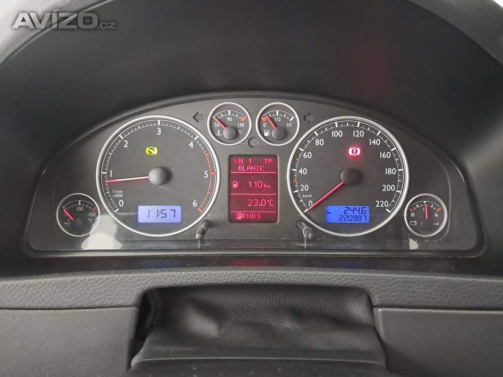 Foto inzerátu VW Multivan 2.5 TDI