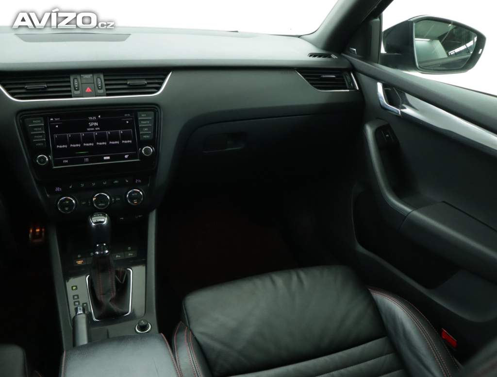 Foto inzerátu Skoda Octavia RS 2.0 TSI