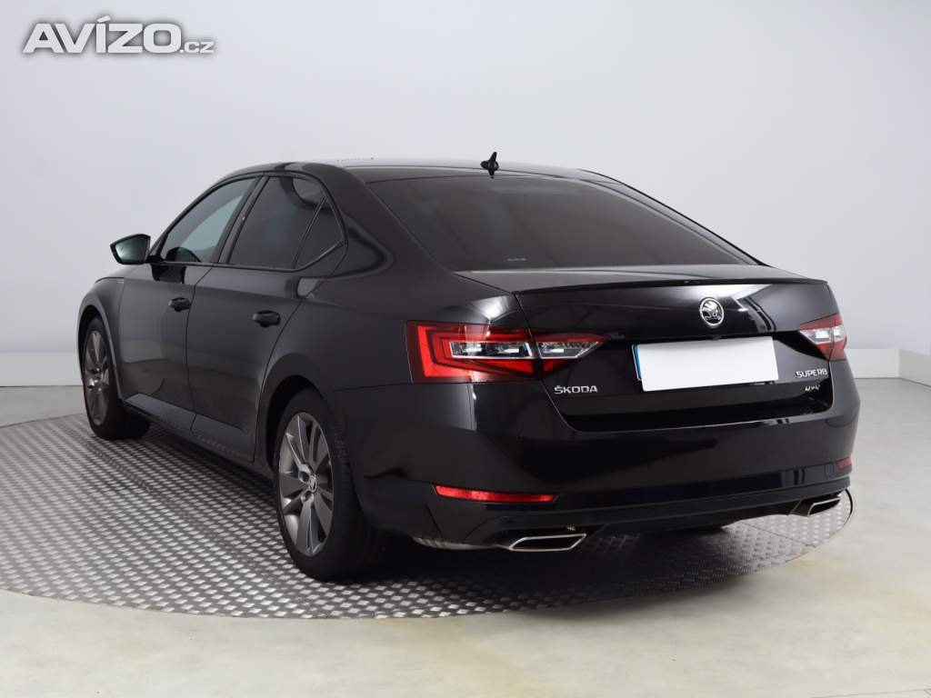 Foto inzerátu Skoda Superb 2.0 TSI