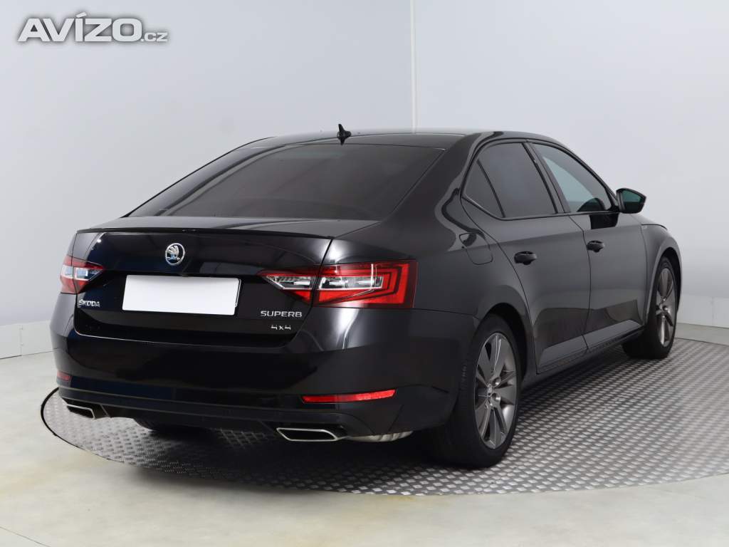 Foto inzerátu Skoda Superb 2.0 TSI