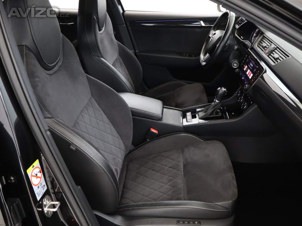 Foto inzerátu Skoda Superb 2.0 TSI