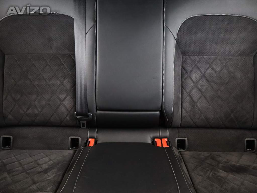 Foto inzerátu Skoda Superb 2.0 TSI