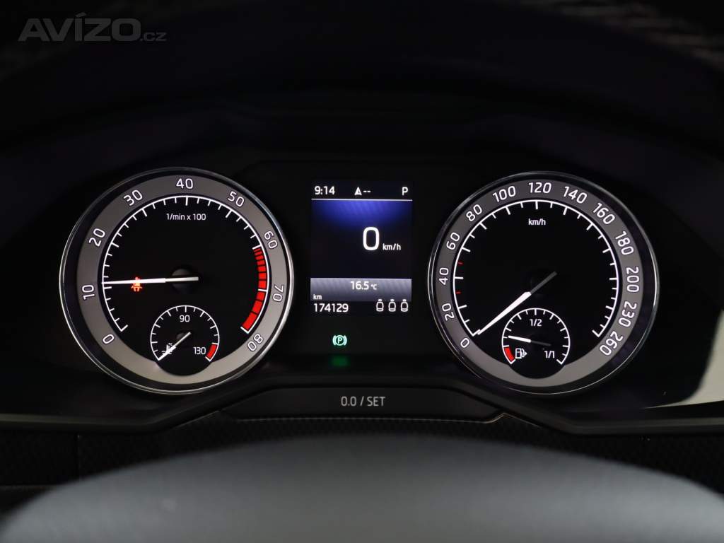 Foto inzerátu Skoda Superb 2.0 TSI