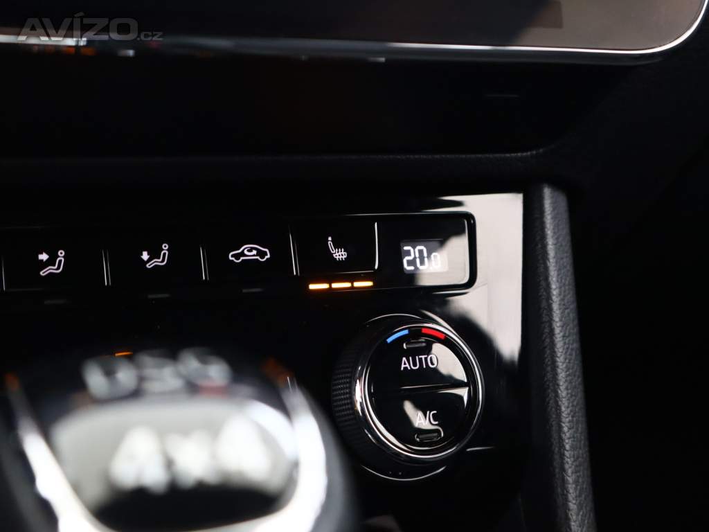 Foto inzerátu Skoda Superb 2.0 TSI