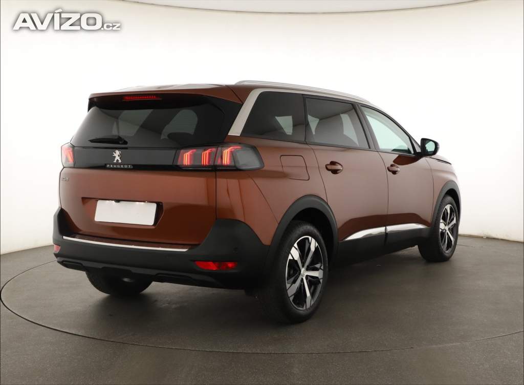 Foto inzerátu Peugeot 5008 1.5 BlueHDi